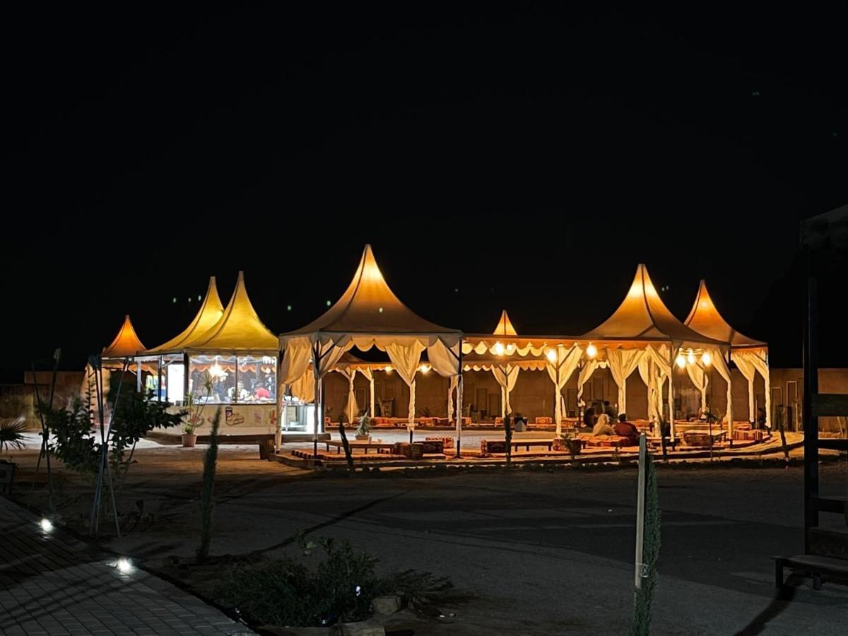 Villa Al Sultana Luxury Camp Wadi Rum Exterior foto