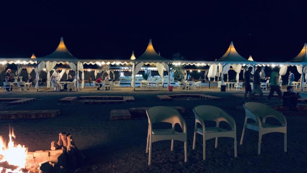 Villa Al Sultana Luxury Camp Wadi Rum Exterior foto